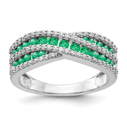 14k White Gold Diamond And Emerald Ring - Crestwood Jewelers